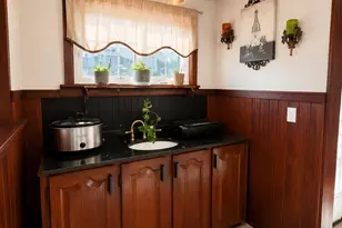 355 Willard St, Berlin, NH 03570 - Photo 3