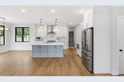 17 Newbury Road, Pelham, NH 03076 - Photo 5