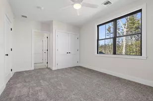 17 Newbury Rd, Pelham, NH 03076 - Photo 41