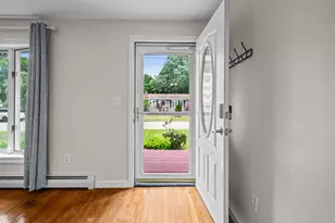 46 Coakley Rd, Portsmouth, NH 03801 - Photo 7