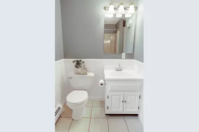 2 Queensway Circle, Nashua, NH 03062 - Photo 25