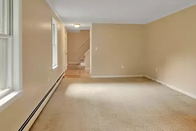 2 Queensway Circle, Nashua, NH 03062 - Photo 17