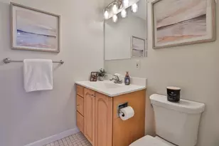 500 Candlewood Park, Nashua, NH 03062 - Photo 31