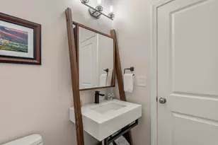 152 South Rd, Londonderry, NH 03053 - Photo 27