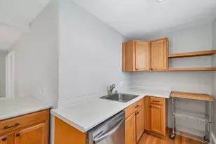 9 Arch St, Dover, NH 03820 - Photo 5