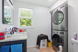625 Douglas St, Manchester, NH 03102 - Photo 29
