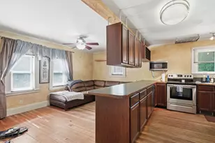 625 Douglas St, Manchester, NH 03102 - Photo 13