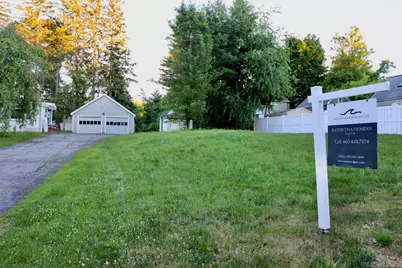 15 Warren Avenue, Goffstown, NH 03045 - Photo 27
