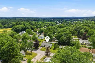 19 Carroll St, Nashua, NH 03063 - Photo 5