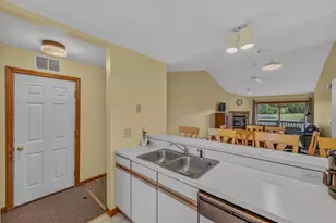 10 Stickney Way, Carroll, NH 03575 - Photo 9