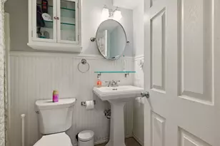 90 Fleet St, Portsmouth, NH 03801 - Photo 13