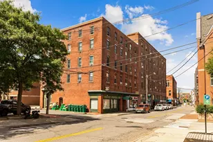 90 Fleet St, Portsmouth, NH 03801 - Photo 17