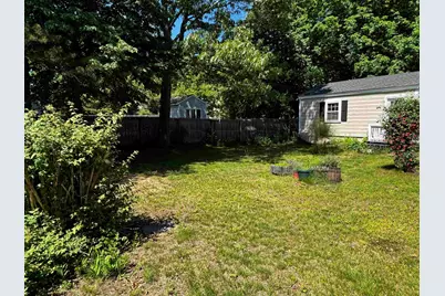 617 Colonial Drive, Portsmouth, NH 03801 - Photo 11