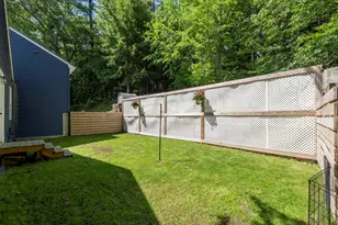 294 Reservoir Dr, Weare, NH 03281 - Photo 11