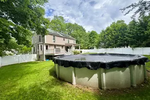 20 Lamprey Village Dr, Epping, NH 03042 - Photo 37