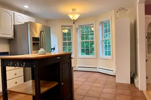 20 Lamprey Village Dr, Epping, NH 03042 - Photo 19