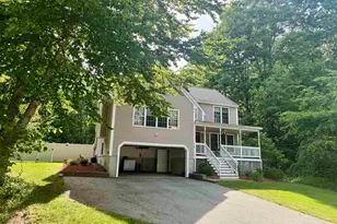 20 Lamprey Village Dr, Epping, NH 03042 - Photo 49