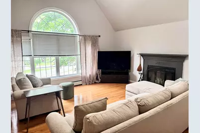 20 Lamprey Village Drive, Epping, NH 03042 - Photo 7