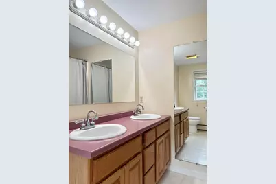 20 Lamprey Village Drive, Epping, NH 03042 - Photo 29