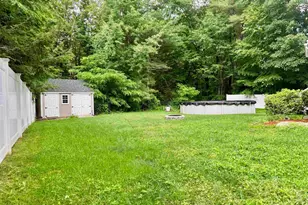 20 Lamprey Village Dr, Epping, NH 03042 - Photo 41