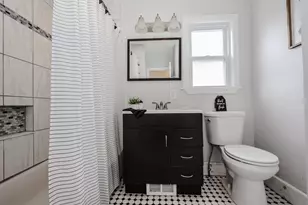 258 Belmont St, Manchester, NH 03103 - Photo 21