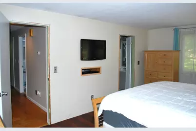 43 Camelot Drive, Bedford, NH 03110 - Photo 31