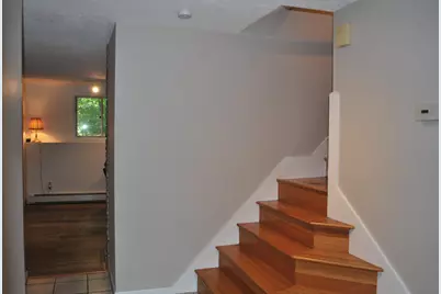 43 Camelot Drive, Bedford, NH 03110 - Photo 11