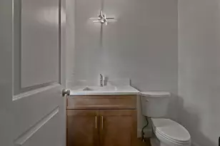 106 Lock St, Nashua, NH 03064 - Photo 11