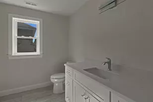 106 Lock St, Nashua, NH 03064 - Photo 17