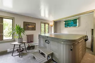 539 N Main St, Wolfeboro, NH 03894 - Photo 33