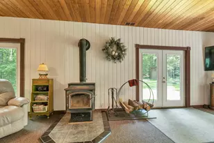 539 N Main St, Wolfeboro, NH 03894 - Photo 31