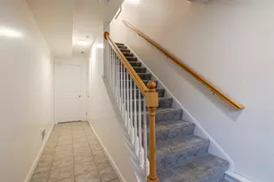 60 Mulberry St, Concord, NH 03301 - Photo 5