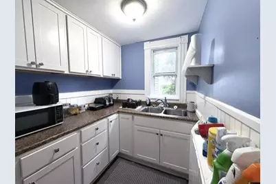 421 Laurel Street, Manchester, NH 03103 - Photo 21