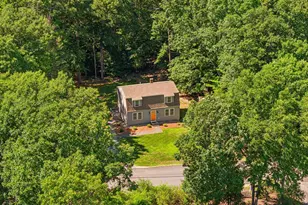 14 Rosewood Dr, Bow, NH 03304 - Photo 3