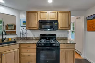 25 James Ln, Hebron, NH 03241 - Photo 11
