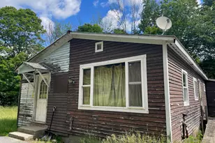 466 Estey Ln, Windsor, VT 05089 - Photo 3