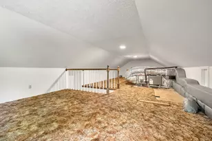 54 Crestwood Dr, Hollis, NH 03049 - Photo 33