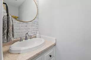 4 Granite Cir, Merrimack, NH 03054 - Photo 9