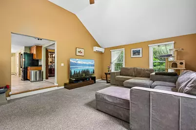 8 Hazelwood Drive, Salem, NH 03079 - Photo 7