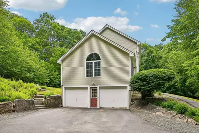 8 Hazelwood Drive, Salem, NH 03079 - Photo 3