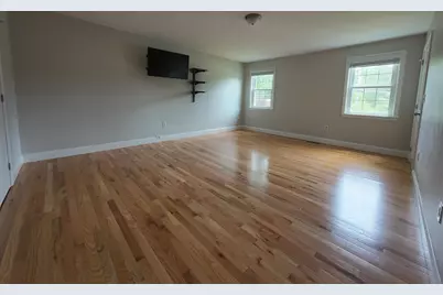 2 Farmington Road, Nashua, NH 03060 - Photo 13