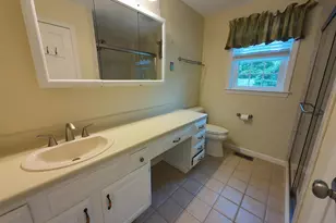 2 Farmington Rd, Nashua, NH 03060 - Photo 15