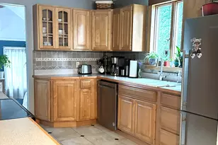 41 Knoll Ave, Keene, NH 03431 - Photo 7