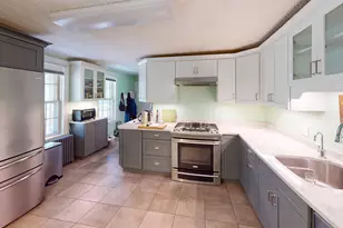 46 Concord St, Nashua, NH 03064 - Photo 5