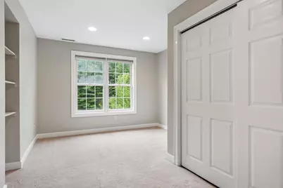 271 Merritt Nyberg Lane, Manchester, NH 03104 - Photo 15