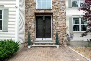 271 Merritt Nyberg Ln, Manchester, NH 03104 - Photo 39