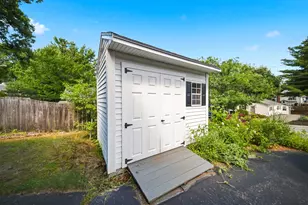 293 Boynton St, Manchester, NH 03102 - Photo 27