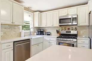 5 Berkley St, Merrimack, NH 03054 - Photo 5