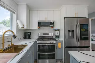 123 S Jewett St, Manchester, NH 03103 - Photo 7
