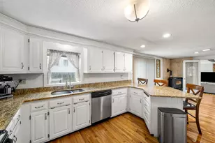 4 Alma Ave, Salem, NH 03079 - Photo 31